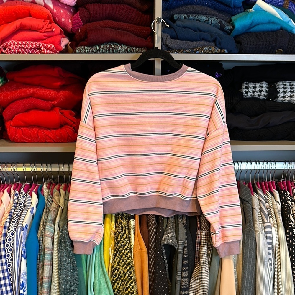 Forever 21 pink/blue stripes long sleeve crew neck sweatshirt size S